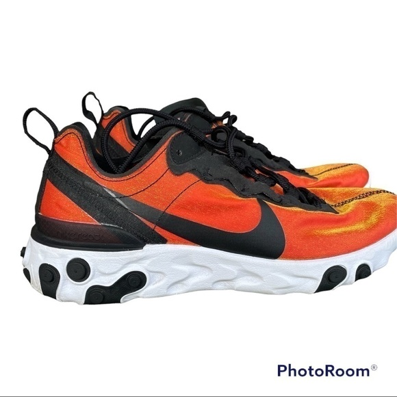 NIKE REACT SNEAKERS SIZE 7 ORANGE  AND BLACK         GREAT CONDITION - Picture 5 of 8